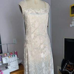 •SOLD• Vintage gown